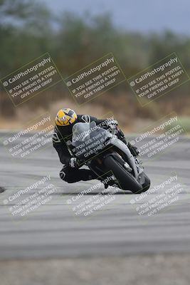 media/Sep-21-2025-Race Pace (Sun) [[98bf33ef95]]/Non Verified/4-Turn 3 (910am)/